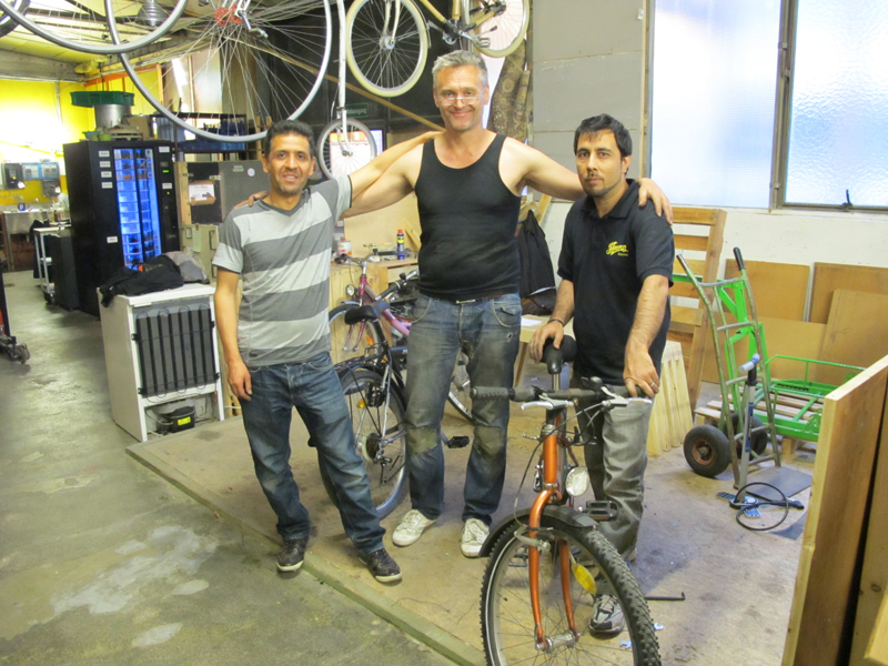 Sahid-Montaz---Michael---Adbul-Axis-600